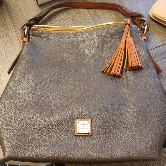 Purse - Picture 1 of 4